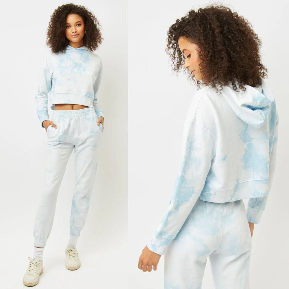 Frankie‘s Bikinis Baby Blue Tie Dye Burl Sweatshirt Size Medium 41681
